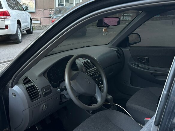 2005 Hyundai Accent ТагАЗ II, чёрный, 310000 рублей - вид 7
