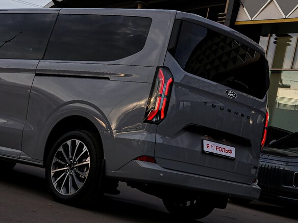 2026 Ford Tourneo Custom SWB II, серый, 9975000 рублей - вид 15
