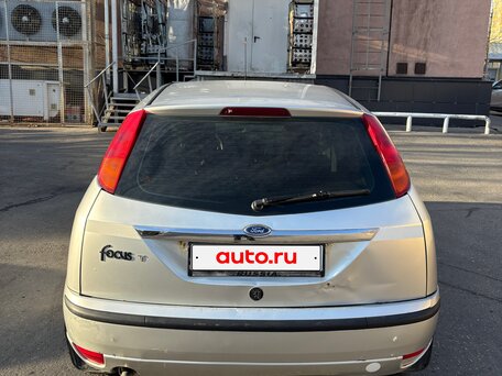 2005 Ford Focus I Рестайлинг, серебристый, 151900 рублей, вид 5