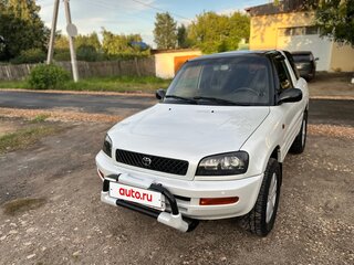1996 Toyota RAV4 I (XA10), белый, 1200000 рублей, вид 2