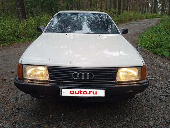 1988 Audi 100 III (C3), белый, 230000 рублей - вид 2