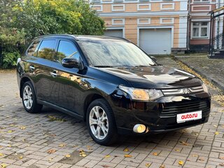 2012 Mitsubishi Outlander III, чёрный, 1175000 рублей, вид 2