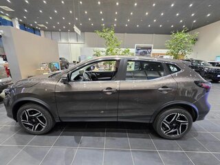 2026 Nissan Qashqai II Рестайлинг 2, золотистый, 3509500 рублей, вид 4
