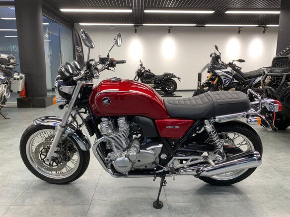 2015 Honda CB 1100, красный, 1090000 рублей - вид 1