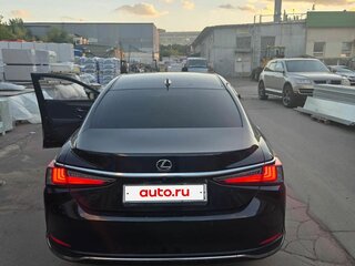 2020 Lexus ES 250 VII, чёрный, 3800000 рублей, вид 2
