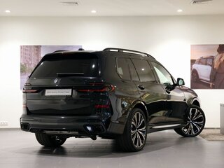 2026 BMW X7 40d I (G07) Рестайлинг, чёрный, 19100000 рублей, вид 5