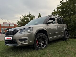 2015 Skoda Yeti I Рестайлинг, бежевый, 1400000 рублей, вид 1