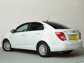 2012 Chevrolet Aveo II, белый, 759000 рублей, вид 5