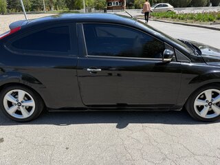 2008 Ford Focus II Рестайлинг, чёрный, 470000 рублей, вид 2
