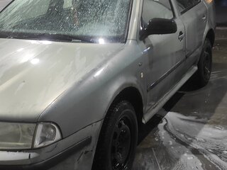 2001 Skoda Octavia I (A4) Рестайлинг, зелёный, 300000 рублей, вид 1