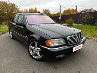 1994 Mercedes-Benz C-Класс 250 I (W202), чёрный, 600000 рублей, вид 1