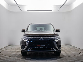 2022 Mitsubishi Outlander III Рестайлинг 3, коричневый, 2120000 рублей, вид 2