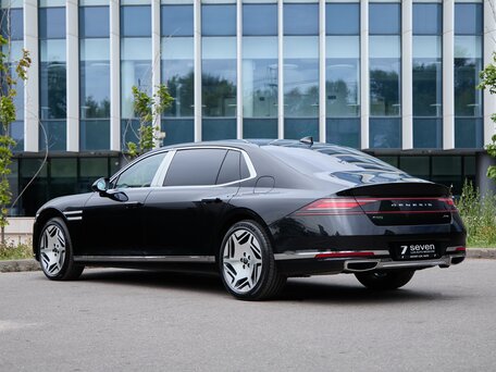 2025 Genesis G90 Limousine II, чёрный, 17700000 рублей, вид 4
