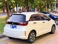 2023 Honda Fit Crosstar IV Рестайлинг, белый, 1050000 рублей - вид 6