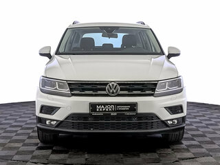 2020 Volkswagen Tiguan II, белый, 2225000 рублей, вид 2