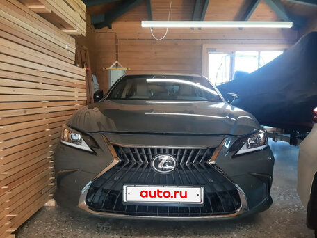 2022 Lexus ES 250 VII Рестайлинг, зелёный, 5490000 рублей, вид 1