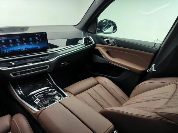 2025 BMW X5 40i IV (G05/G18) Рестайлинг, белый - вид 14
