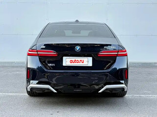 2025 BMW i5 Long eDrive35L, чёрный, 6300008 рублей, вид 5
