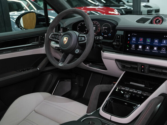 2026 Porsche Cayenne GTS III Рестайлинг, серый, 25900000 рублей - вид 28