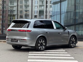 2026 Voyah Taishan X8, серебристый, 7150000 рублей, вид 4