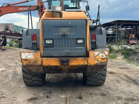 2006 Liebherr L 554, жёлтый, 4400000 рублей, вид 2