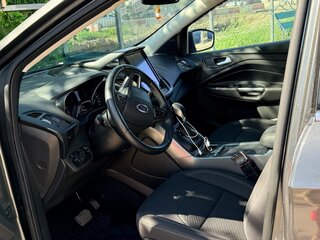 2017 Ford Kuga II Рестайлинг, серый, 1700000 рублей, вид 5