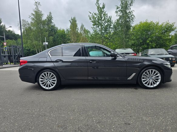 2019 BMW 5 серии 530i xDrive VII (G30/G31/G38), серый, 3750000 рублей - вид 4