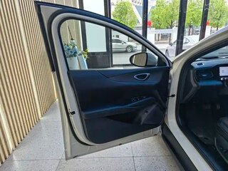 2025 BYD Seal 06 I, белый, 3090000 рублей, вид 5