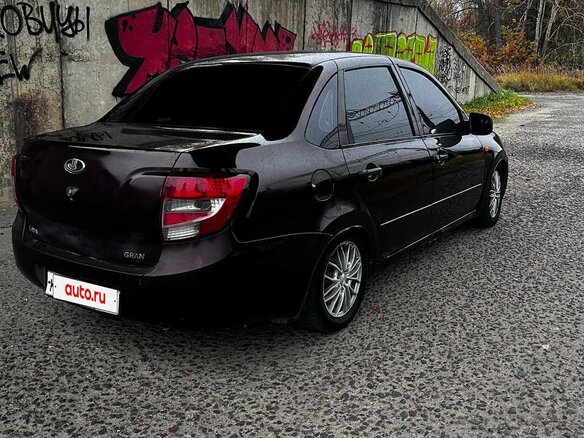 2012 Lada (ВАЗ) Granta I, красный, 250000 рублей - вид 4