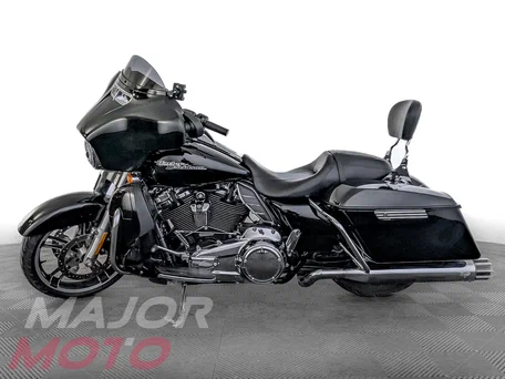 2018 Harley-Davidson Street Glide, чёрный, 1739000 рублей, вид 2