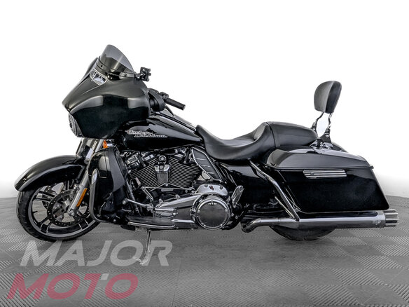 2018 Harley-Davidson Street Glide, чёрный, 1739000 рублей - вид 1
