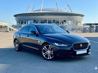 2020 Jaguar XE I Рестайлинг, чёрный, 2900000 рублей, вид 2