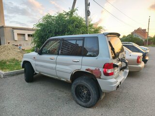 2004 Mitsubishi Pajero Pinin, серый, 350000 рублей, вид 4