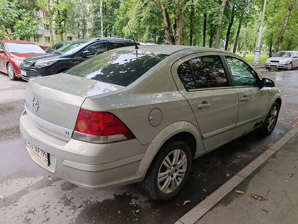 2007 Opel Astra H Рестайлинг, серый, 295000 рублей - вид 3