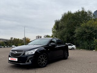 2013 Chevrolet Cruze I Рестайлинг, чёрный, 810000 рублей, вид 2
