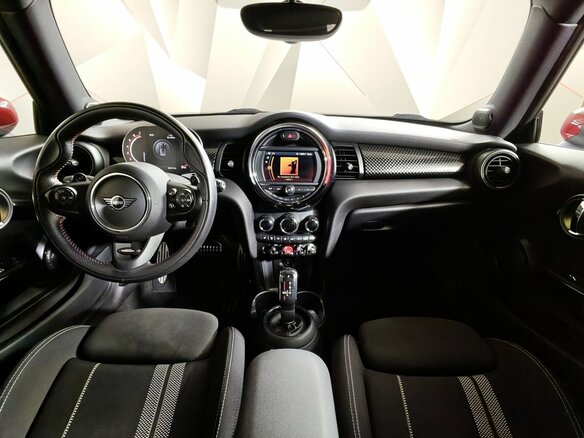 2021 Mini Hatch JCW III (F55/F56) Рестайлинг, чёрный, 3079000 рублей - вид 10