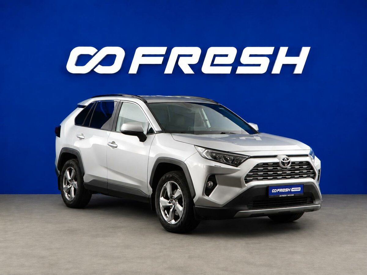 Открыть фотографии: Toyota RAV4 V (XA50)