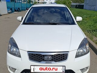 2011 Kia Rio II Рестайлинг, белый, 600000 рублей, вид 2