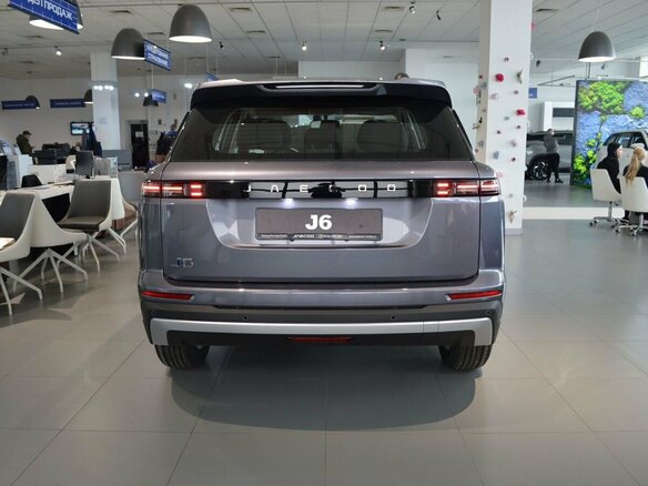 2026 Jaecoo J6, серый - вид 5