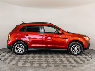 2010 Mitsubishi ASX I, красный, 738745 рублей, вид 4