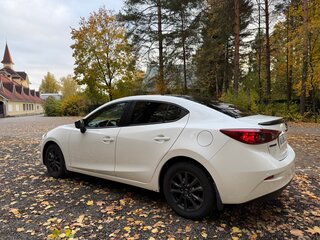 2014 Mazda 3 III (BM), белый, 1200000 рублей, вид 3