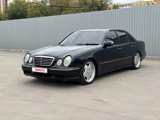 2000 Mercedes-Benz E-Класс 430 II (W210, S210) Рестайлинг, чёрный, 750000 рублей, вид 4