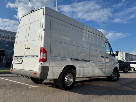 2017 Mercedes-Benz Sprinter Classic, белый, 2190000 рублей, вид 4
