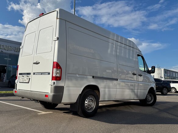 2017 Mercedes-Benz Sprinter Classic, белый, 2190000 рублей - вид 3