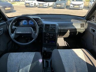 2003 Lada (ВАЗ) 2112, серебристый, 140000 рублей, вид 3