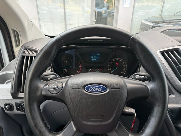 2017 Ford Transit, белый, 2549000 рублей - вид 8