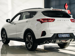 2024 Jetour X70 I Рестайлинг 2, белый, 2050000 рублей, вид 3