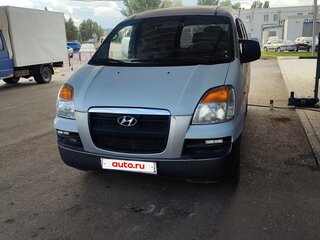 2004 Hyundai Starex I Рестайлинг 2, серебристый, 640000 рублей, вид 2