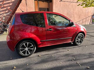 2004 Citroen C2, красный, 245000 рублей, вид 2