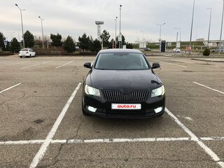 2013 Skoda Superb II Рестайлинг, чёрный, 1750000 рублей, вид 3